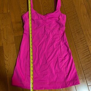 Lululemon Athletica Fuchsia Sleeveless Top